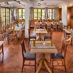 Aparthotel Mondi Am 4*