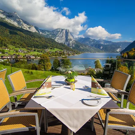 Lägenhetshotell Mondi Am 4*