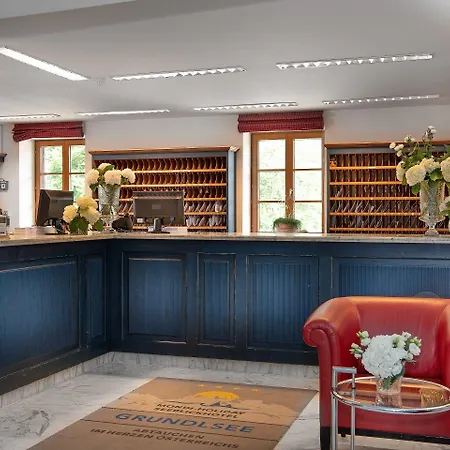 Lägenhetshotell Mondi Am 4*