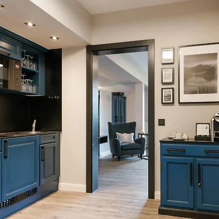 Mondi Am 4* غروندلسي